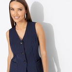 Налёт драмы. Состав: 96% полиэстер, 4% эластан