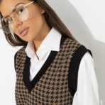 Великолепная игра. Состав: 85% п/э, 10% вискоза, 5% спандекс