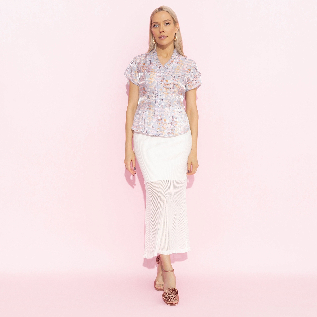 Блуза Лёгкий шик, тяжёлый эффект (голубая). Состав: 97% вискоза, 3% нейлон