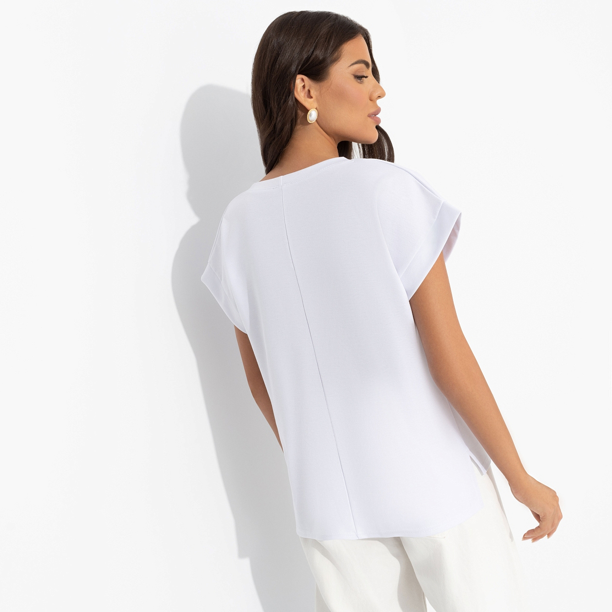 Футболка Оттенок настроения (flowers). Состав: 65% п/э, 30% вискоза, 5% стрейч