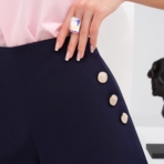 Шорты Вдохновленная трендами. Состав: 96% п/э, 4% эластан