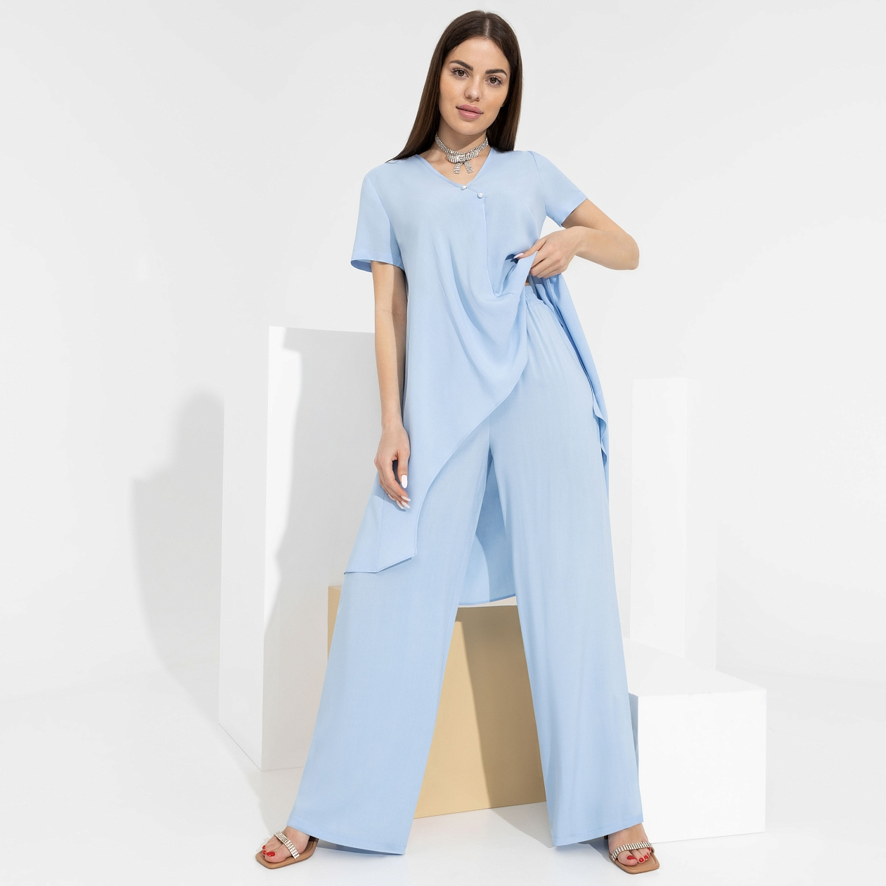 Брючный комплект Модные тенденции (2 в 1, с брошкой). Состав: 100 % вискоза