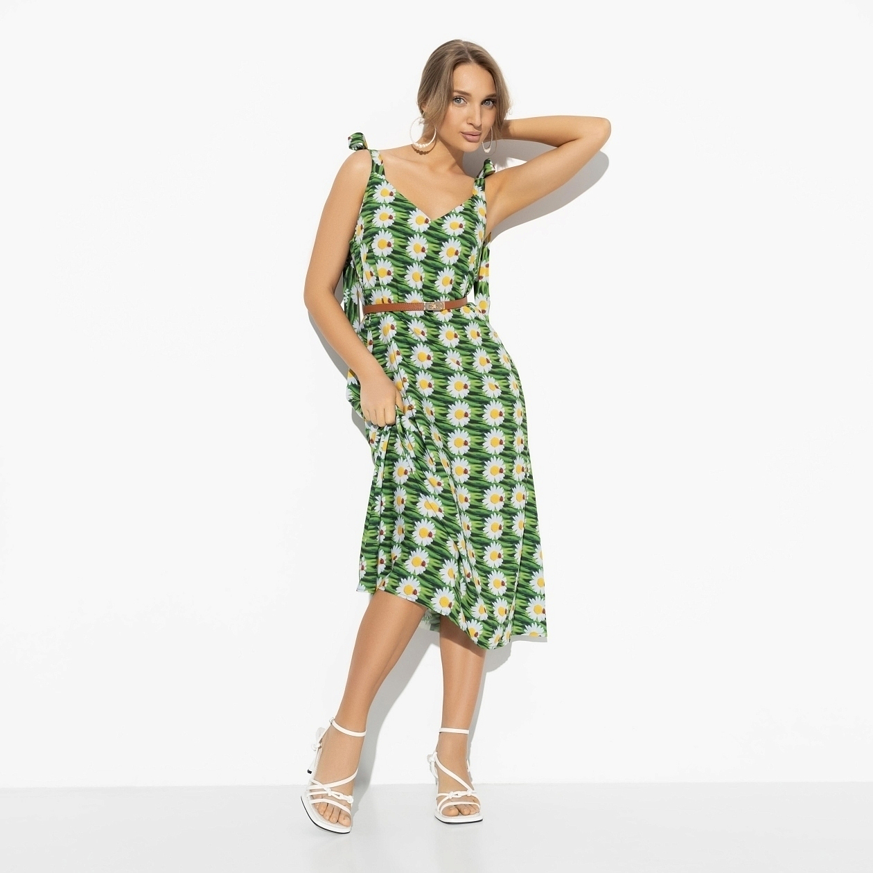 Сарафан Фэшн-любовь (ромашковое поле). Состав: 95% п/э, 5% спандекс