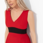 Платье Обожаю зеркала. Состав: 60% полиэстер, 37% вискоза, 3% спандекс