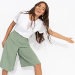 Футболка Всегда нарядна. Состав: 65% п/э, 30% вискоза, 5% стрейч