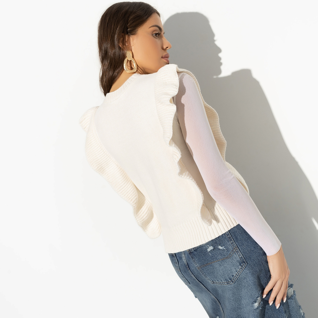 Неделя моды (new). Состав: 50% акрил, 30% шерсть, 10% кашемир, 10% вискоза