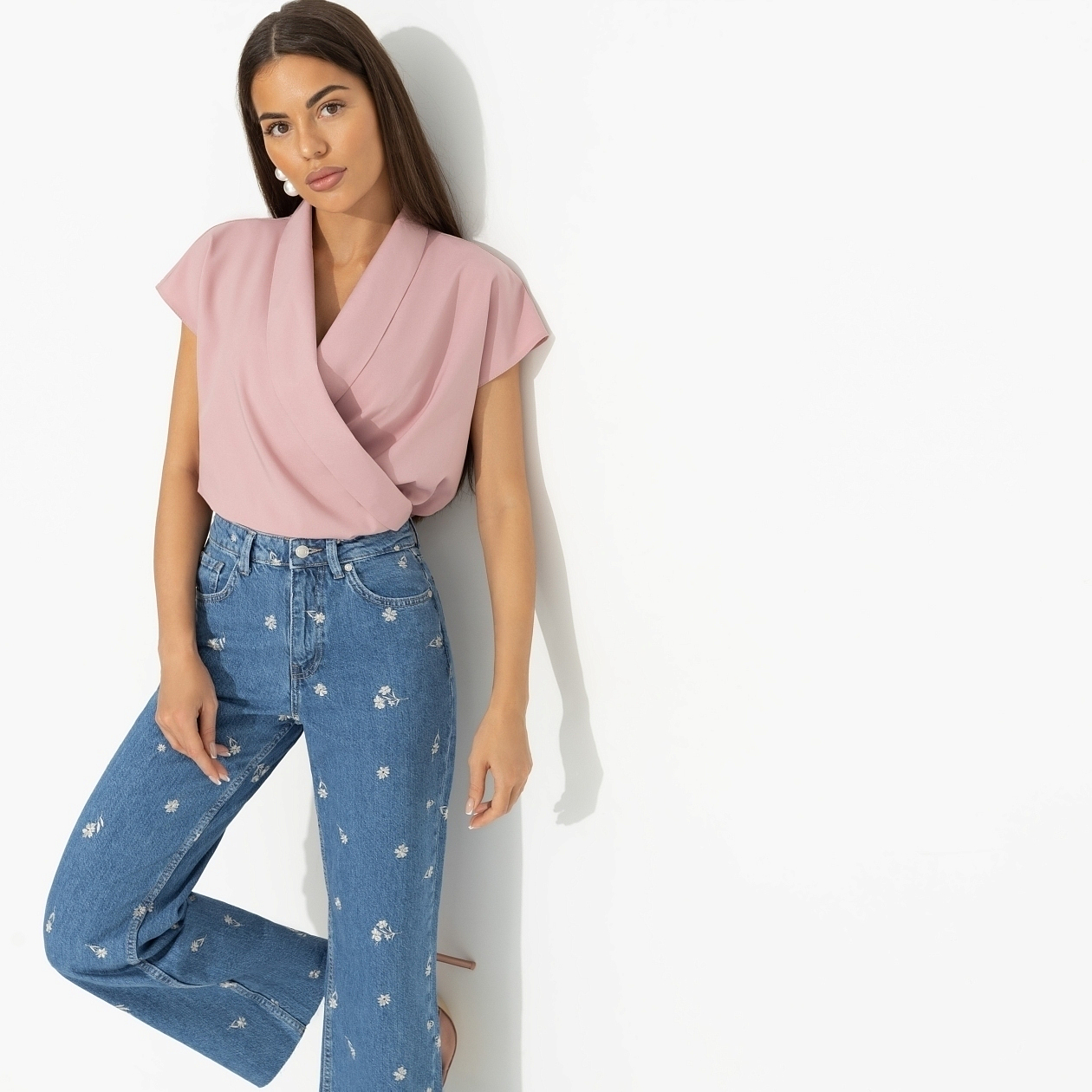 Блуза На пике изящества (розовая). Состав: 95% полиэстер, 5% эластан