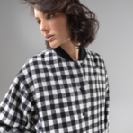 Бомбер Движение вперед (интересная штучка). Состав: 60% полиэстер, 20% вискоза, 15% акрил, 5% хлопок