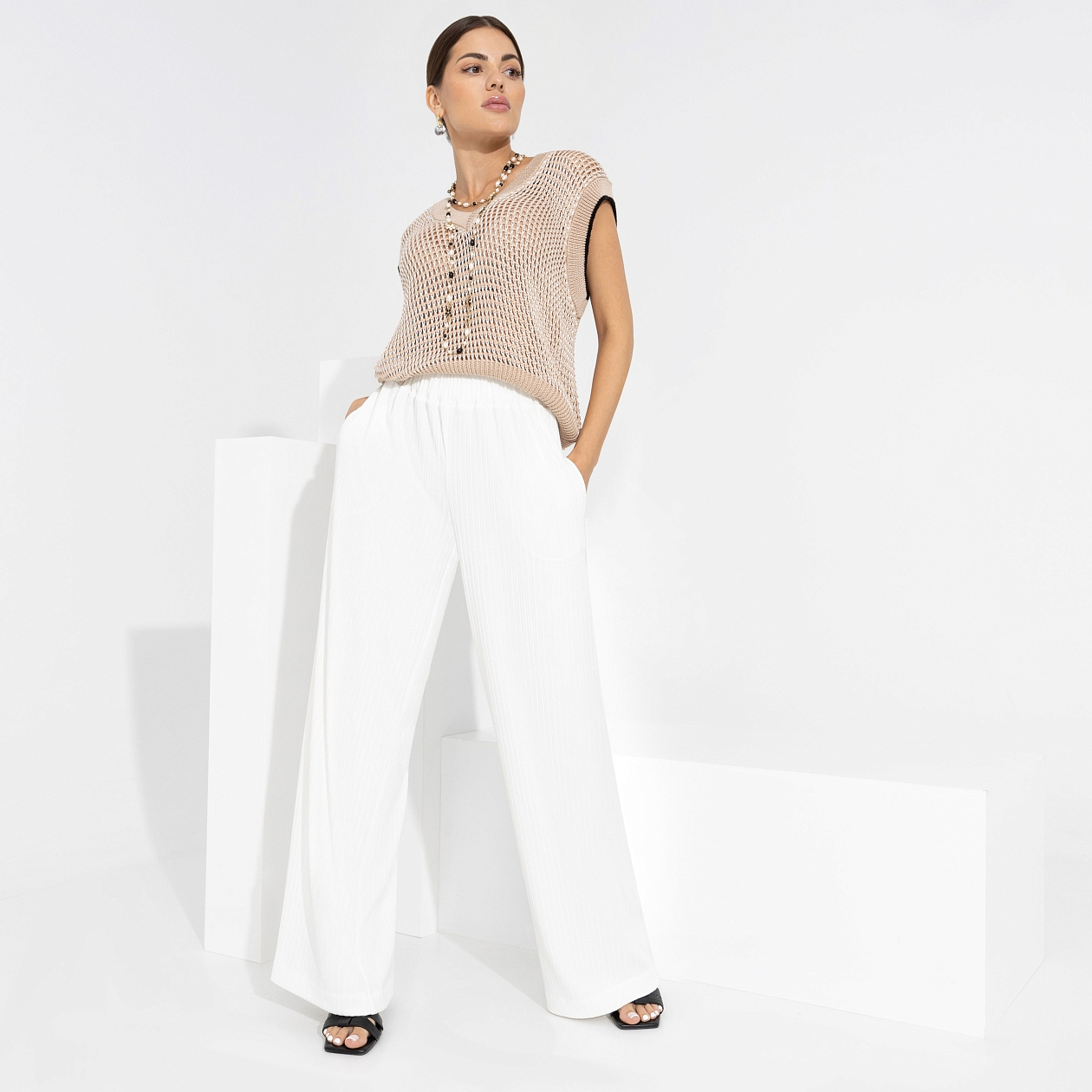 Брюки Звезда Прованса. Состав: 60%  п/э, 30%  вискоза, 5% спандекс, 5% нейлон