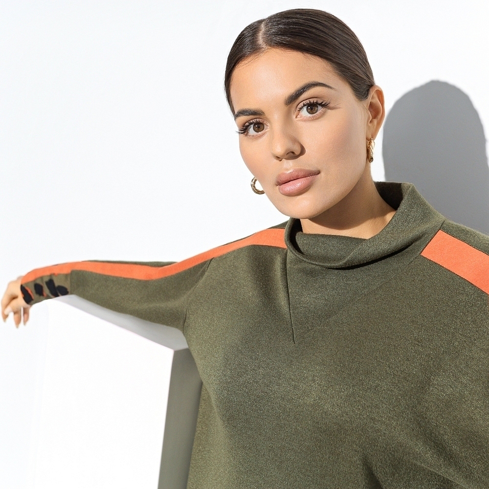 Туника Твоя особенность. Состав: 65% п/э, 30% ангора, 5% спандекс