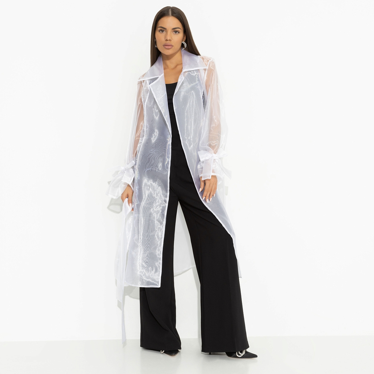 Разворот к счастью (белый, с поясом). Состав: 100% полиэстер