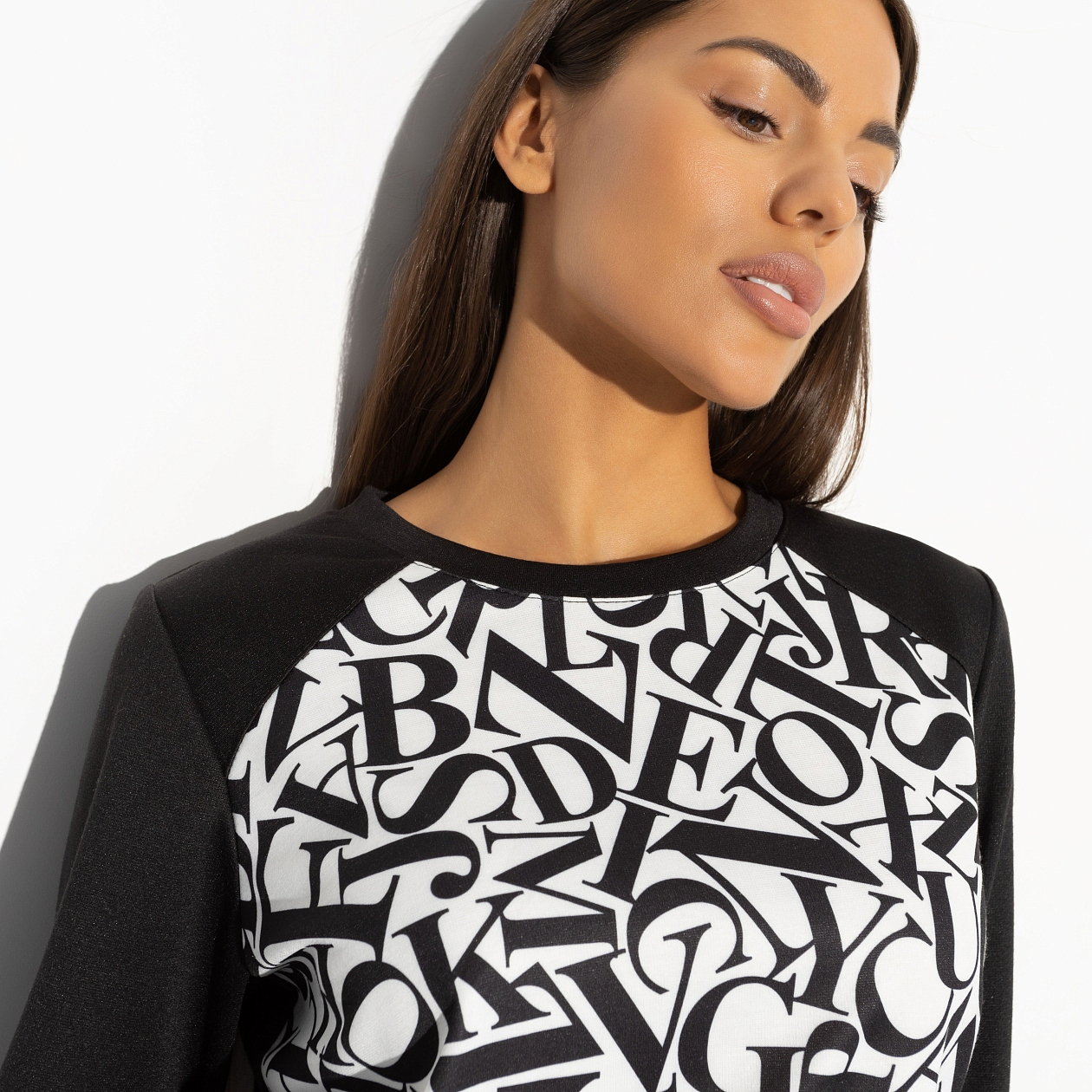 Сбежать вместе. Состав: 65% полиэстер, 30% вискоза, 5% стрейч