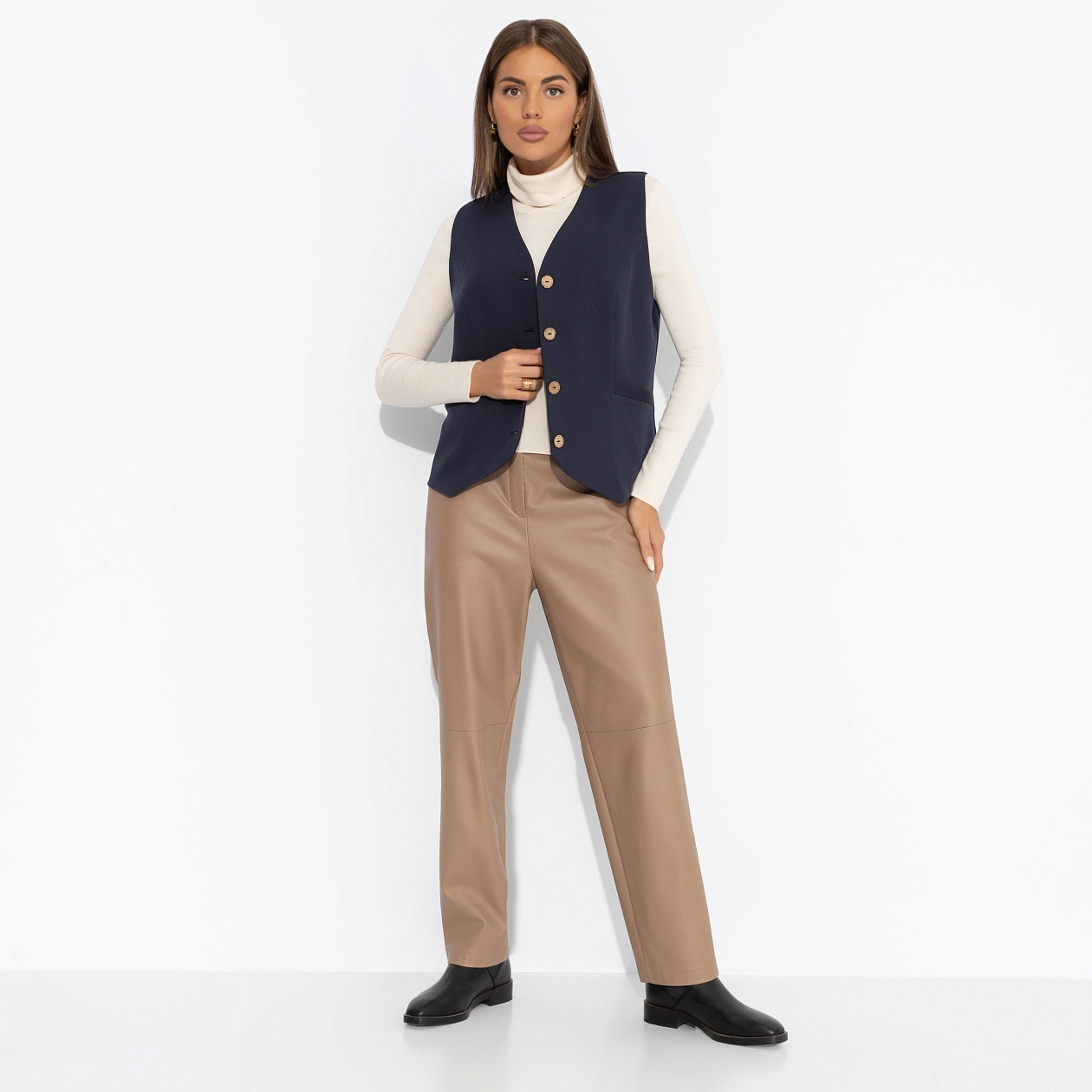 Залог успеха. Состав: 95% п/э, 5% эластан