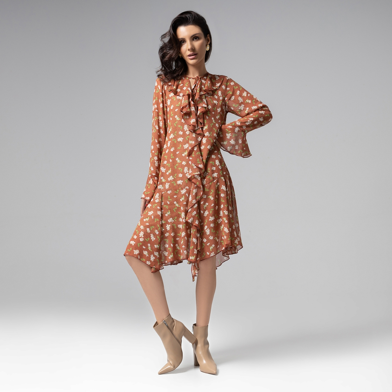 Платье Для восхищенных взглядов (brown). Состав: 98% п/э, 2% спандекс