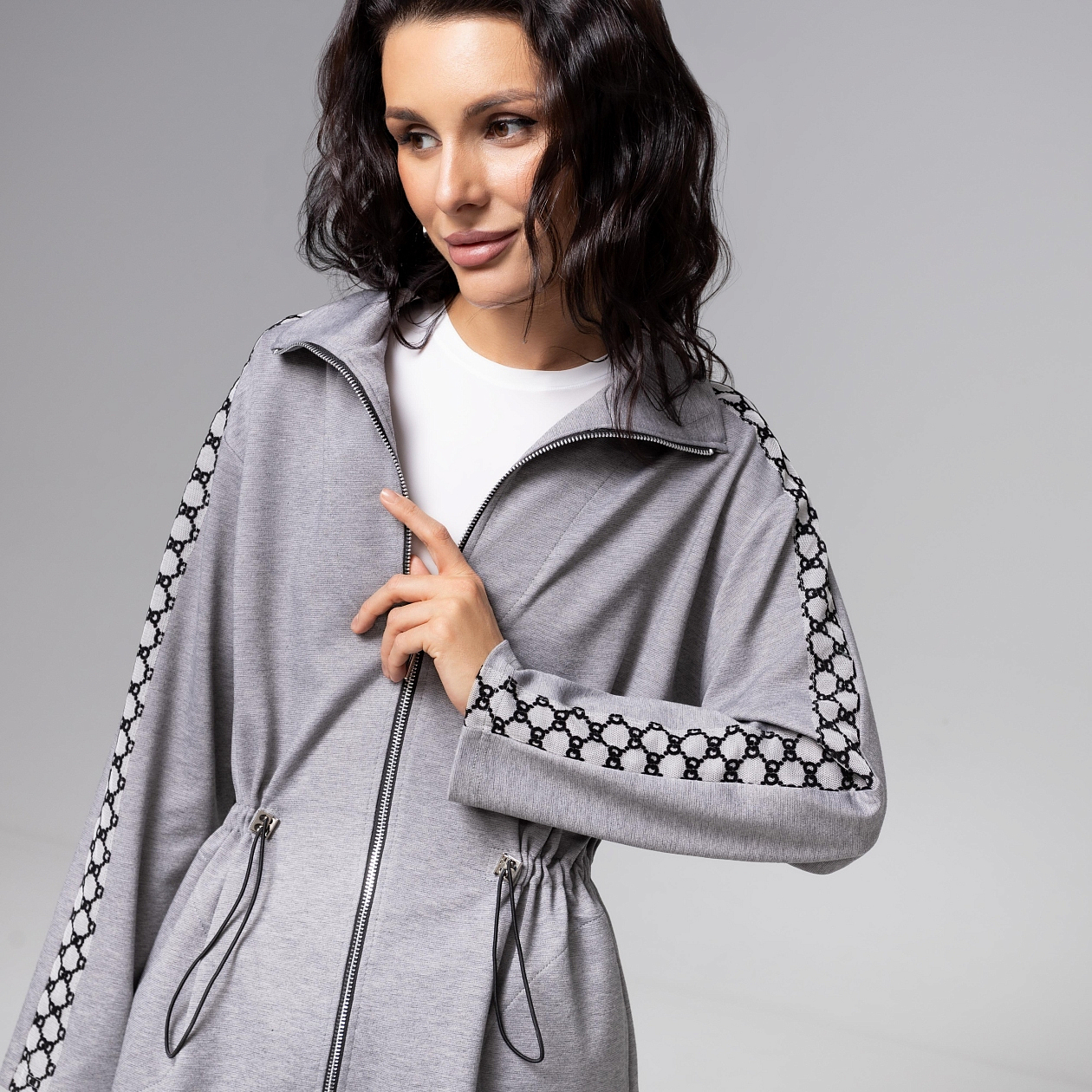 Свобода движений (серая). Состав: 35% п/э, 30% вискоза, 30% нейлон, 5% спандекс