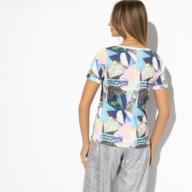 Футболка Любовь рядом (яркая) 