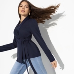 Жакет Манеры очарования. Состав: 95% полиэстер, 5% эластан