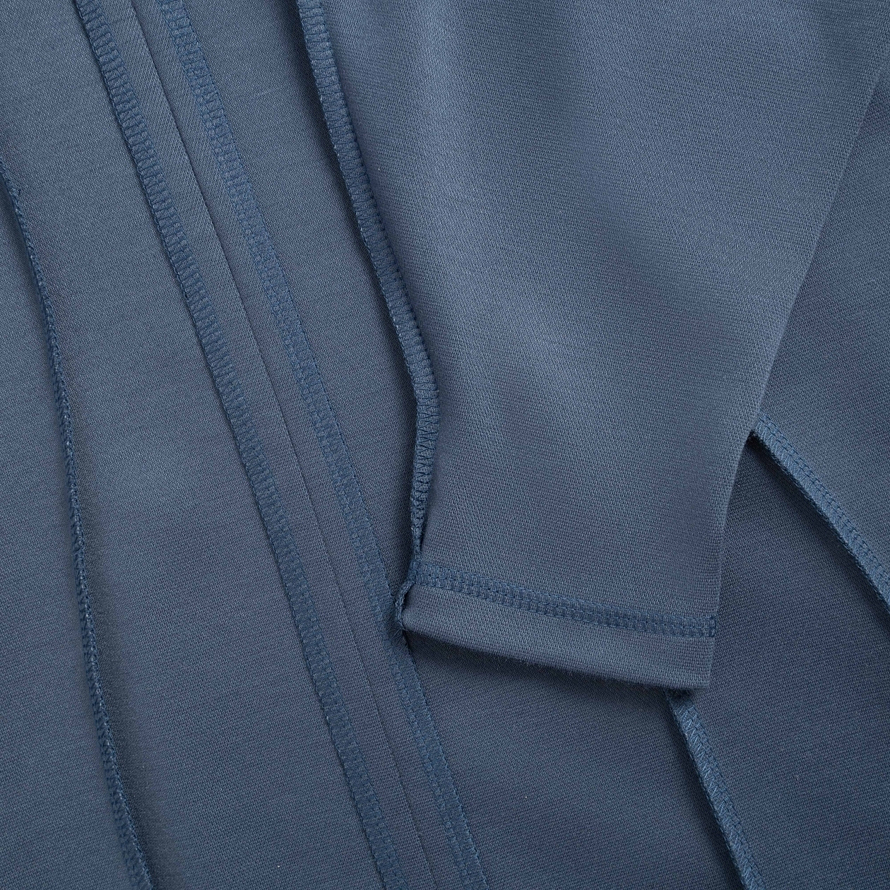 Платье-футляр Больше, чем просто платье. Состав: 65% п/э, 30% вискоза, 5% спандекс