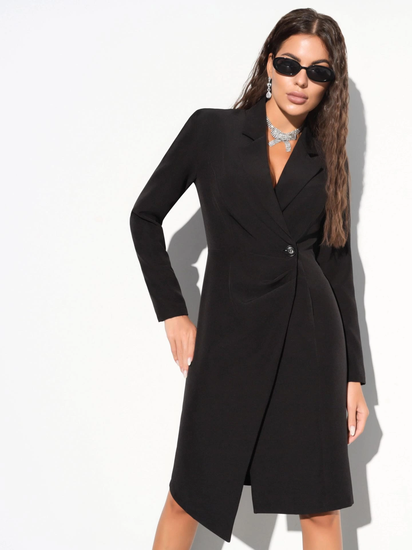 Скрытые мотивы (total black)