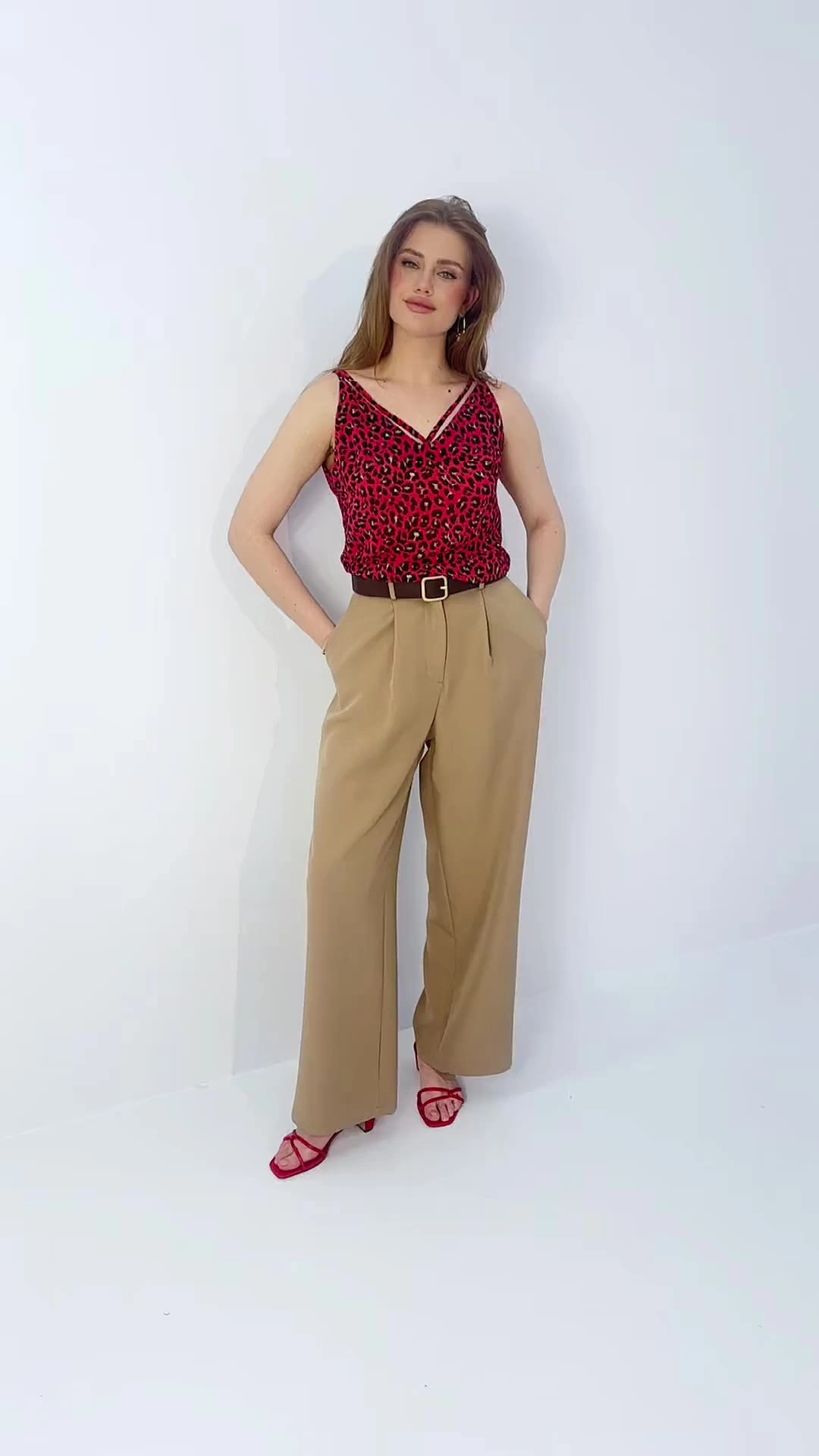 Создана для поцелуев (animal)