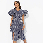 Платье с регулируемым поясом Мода без компромиссов