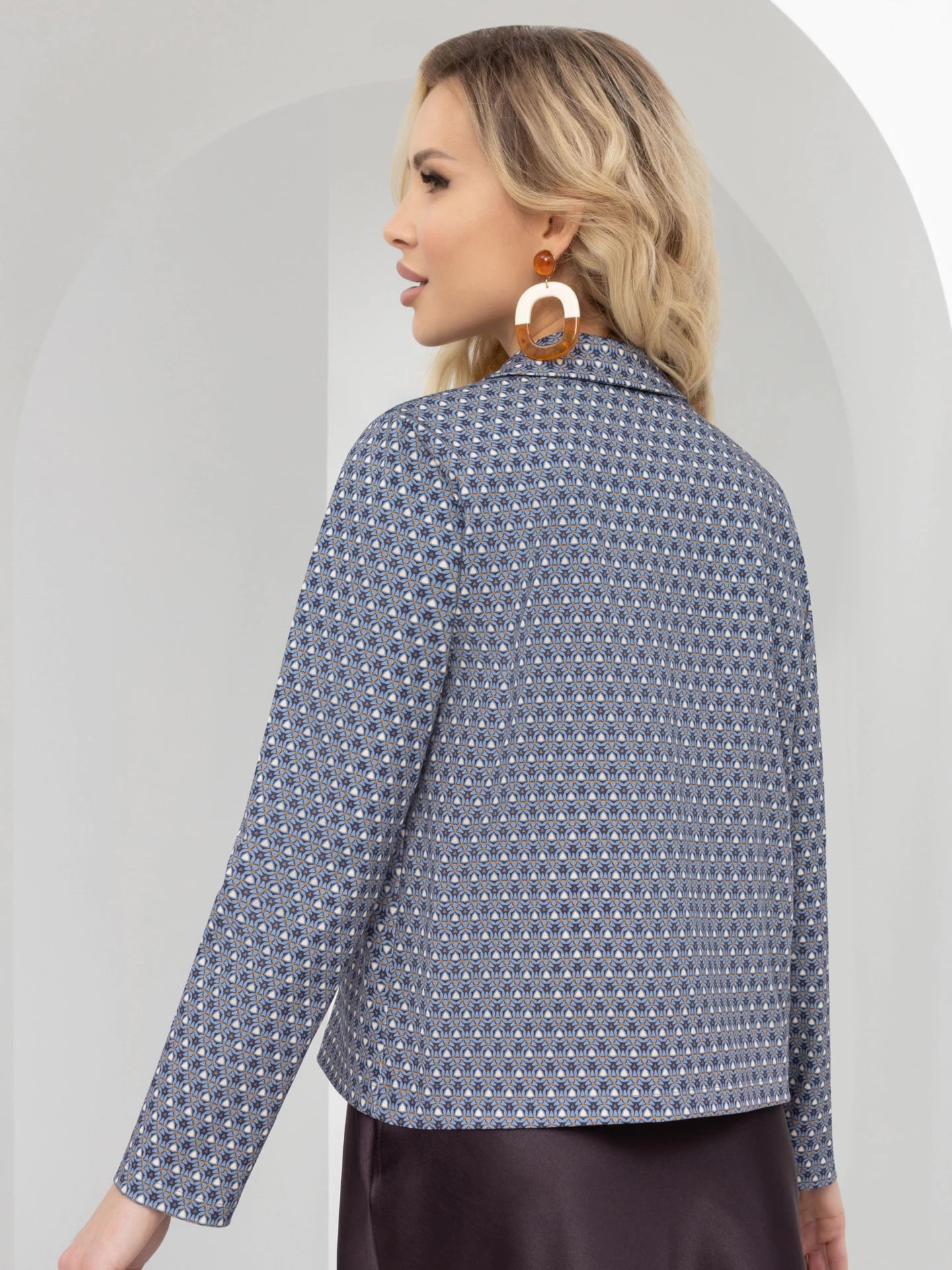 Лучшая В топе