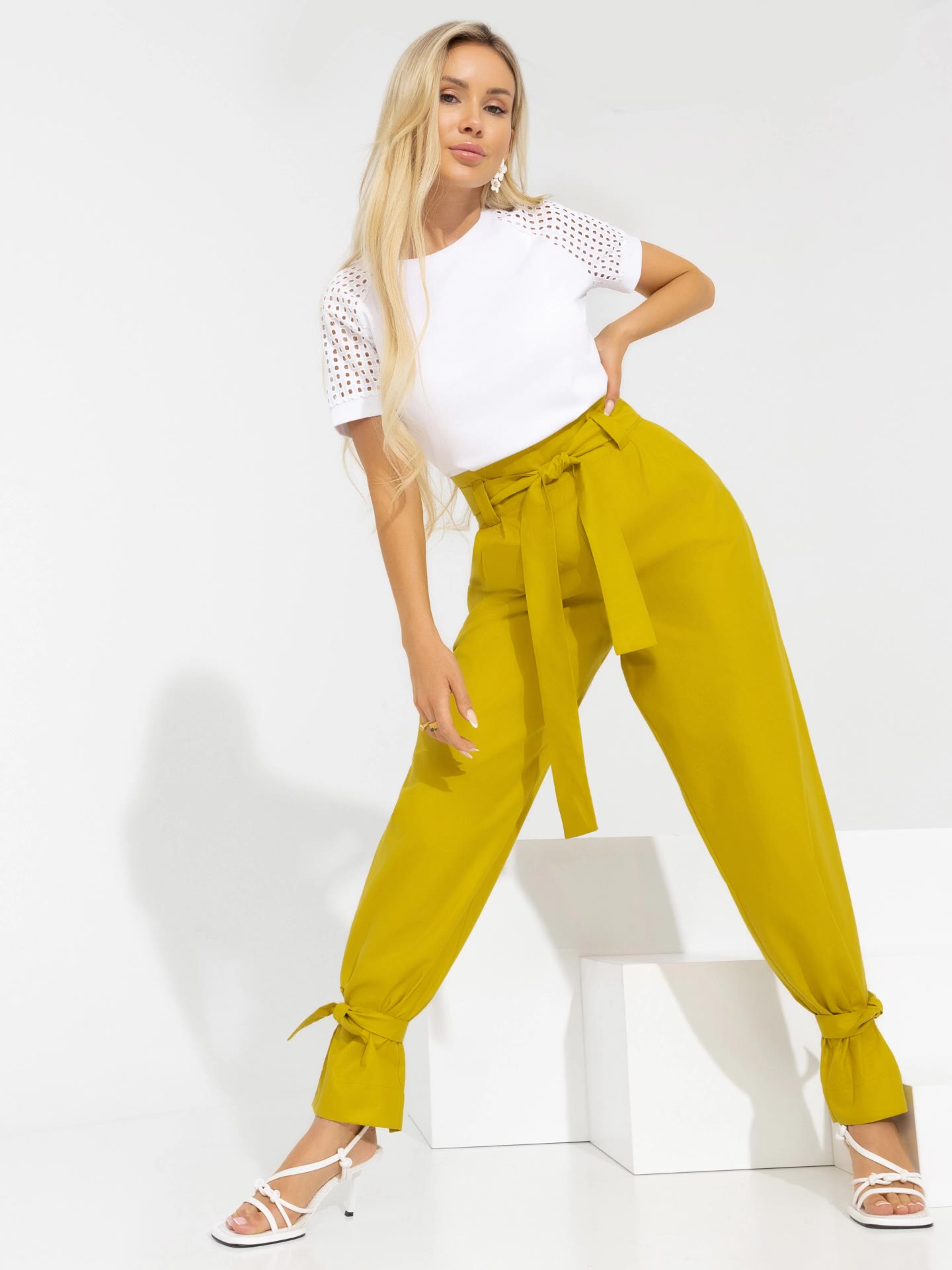 Выйти за пределы (стильная, с поясом)