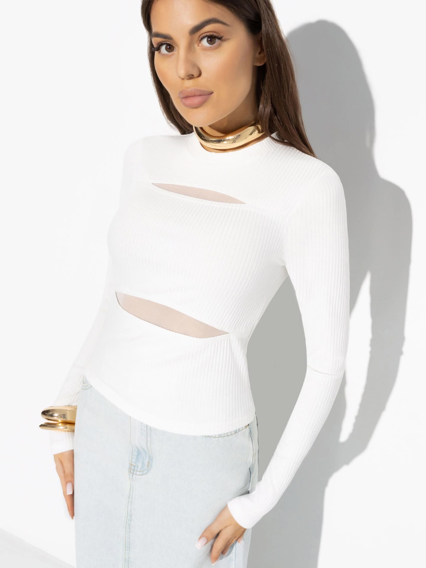 Скандально хороша