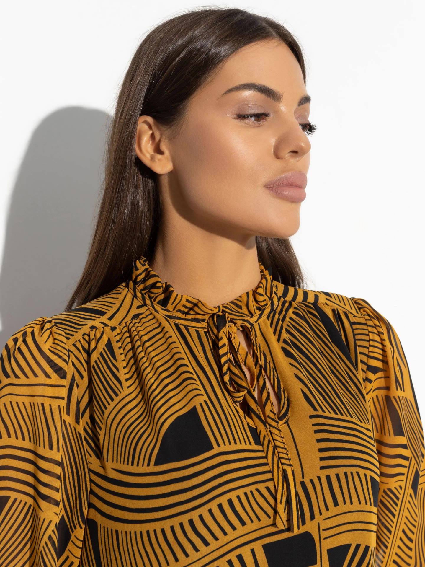 Поразительно красива (crazy)