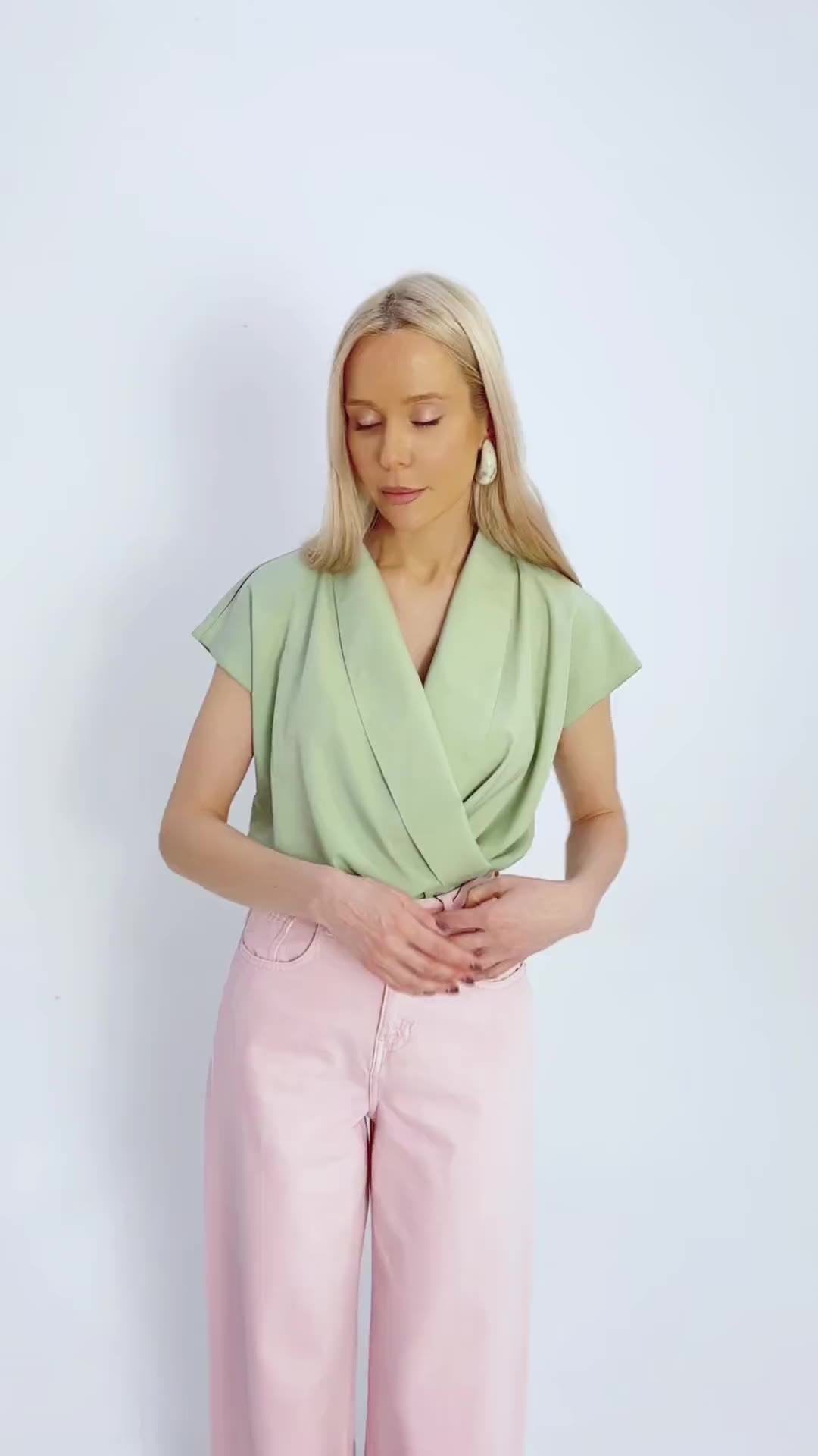 На пике изящества (зеленый)