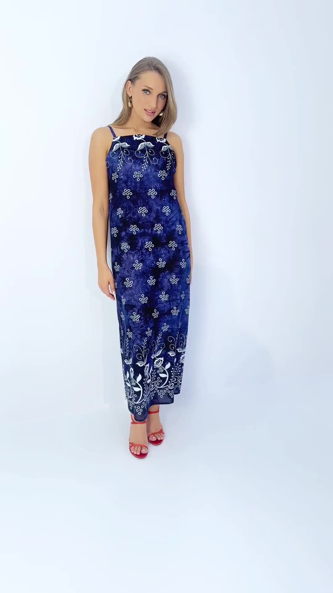 Невозможно не заметить